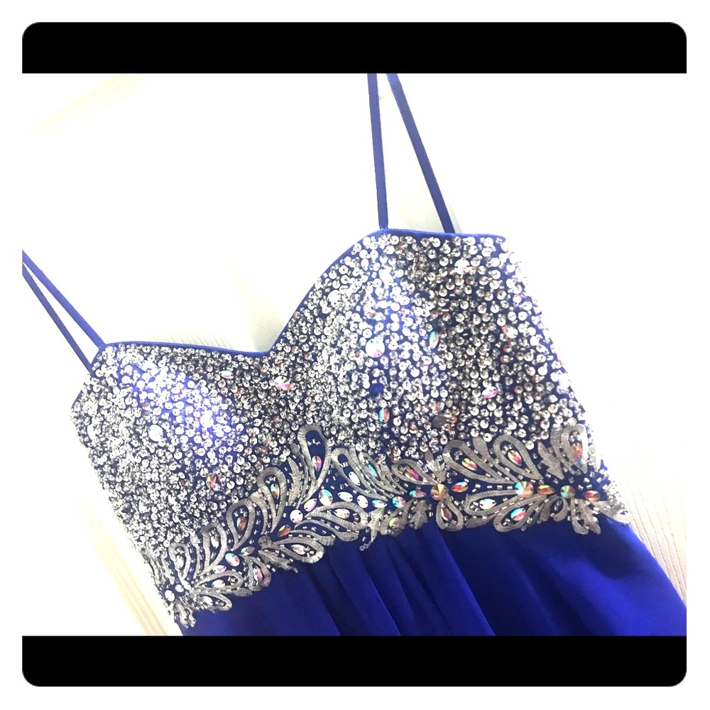 Prom Dress / Short Dark Blue Tulle